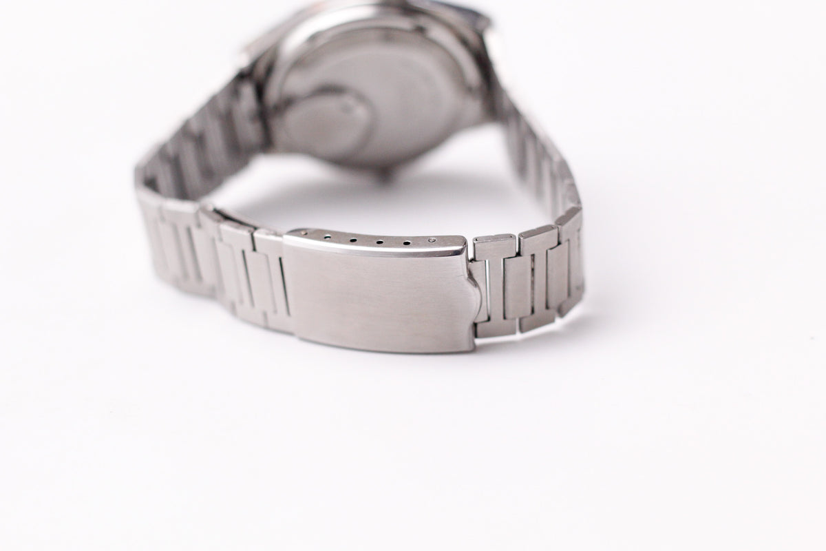 1974 Seiko Quartz QT Straight Grain Silver Dial Men's Wrist-Watch