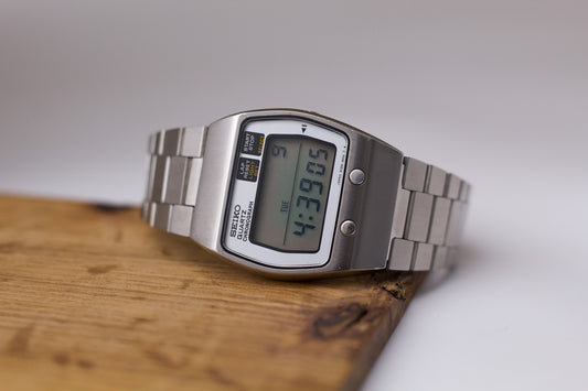 1977 Seiko Quartz Digital Chronograph Day-Date Men's Wrist-Watch