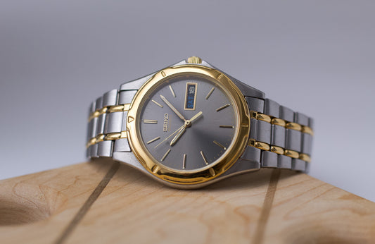 1998 Seiko Two Tone Quartz Sunburst Gray Dial Men's Wrist-Watch