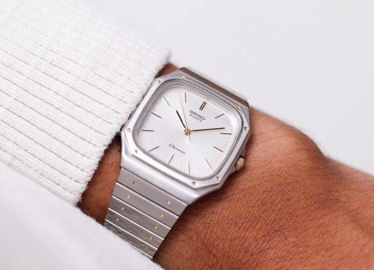 1984 Seiko Chronos 'Baby Santos' Textured White Dial Men's Wrist-Watch