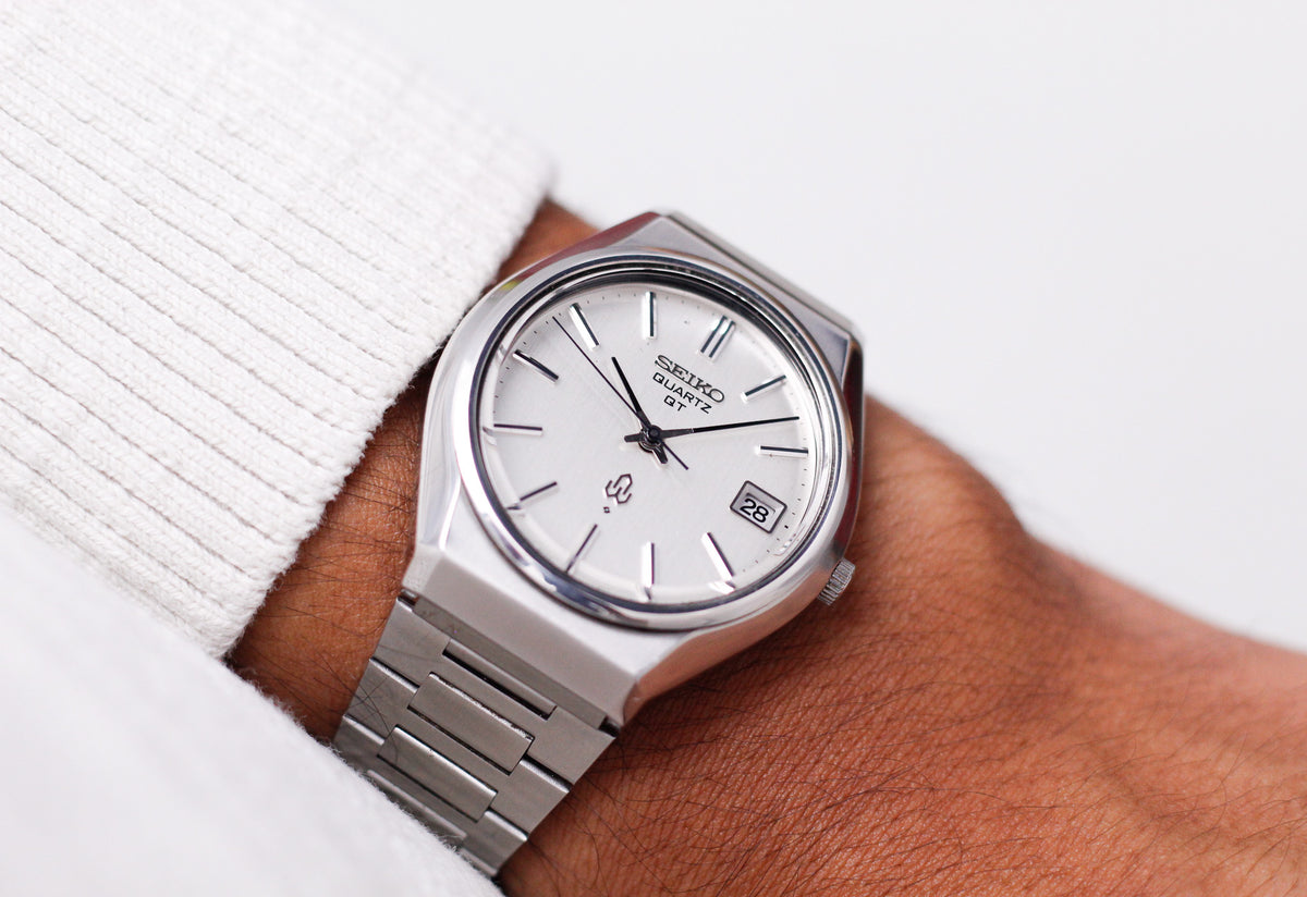 1974 Seiko Quartz QT Straight Grain Silver Dial Men's Wrist-Watch