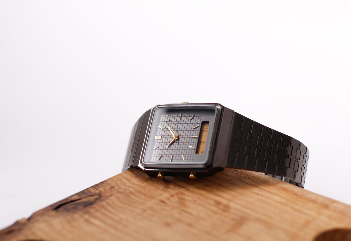 1991 Pulsar Ana-Digi Gray Sunburst Dial Men's Wrist-Watch