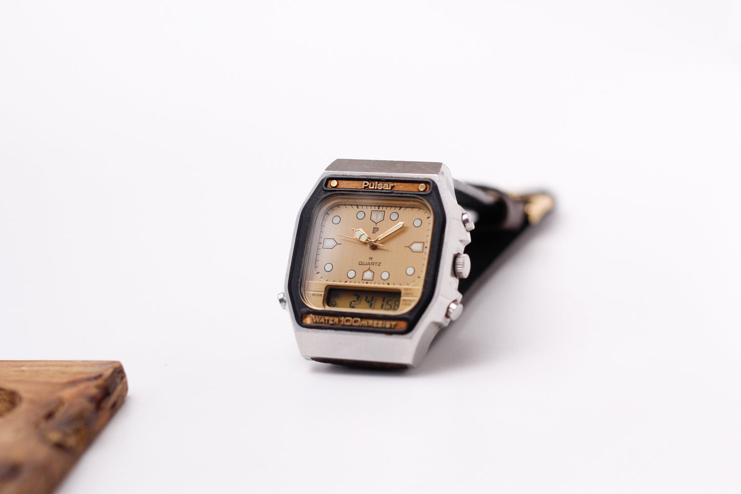 1982 Pulsar Quartz Ana-Digi Straight Grain Golden Dial Men's Wrist-Watch