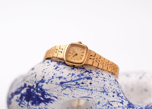 1992 Seiko Quartz Straight Grain Golden Dial Ladies' Wrist-Watch
