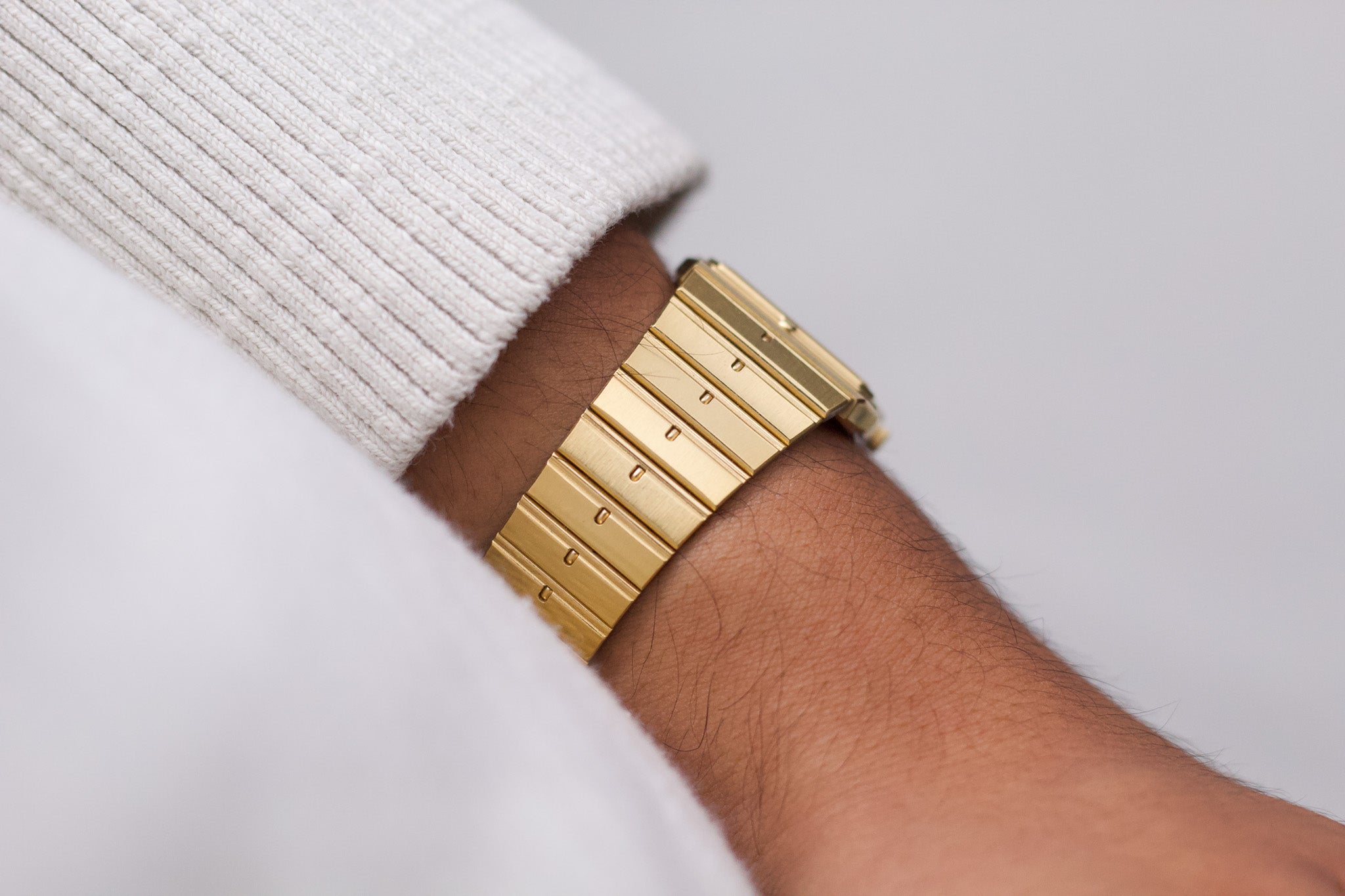 1986 Seiko Quartz 'Gem' Tank Light Golden Dial Men's Wrist-Watch