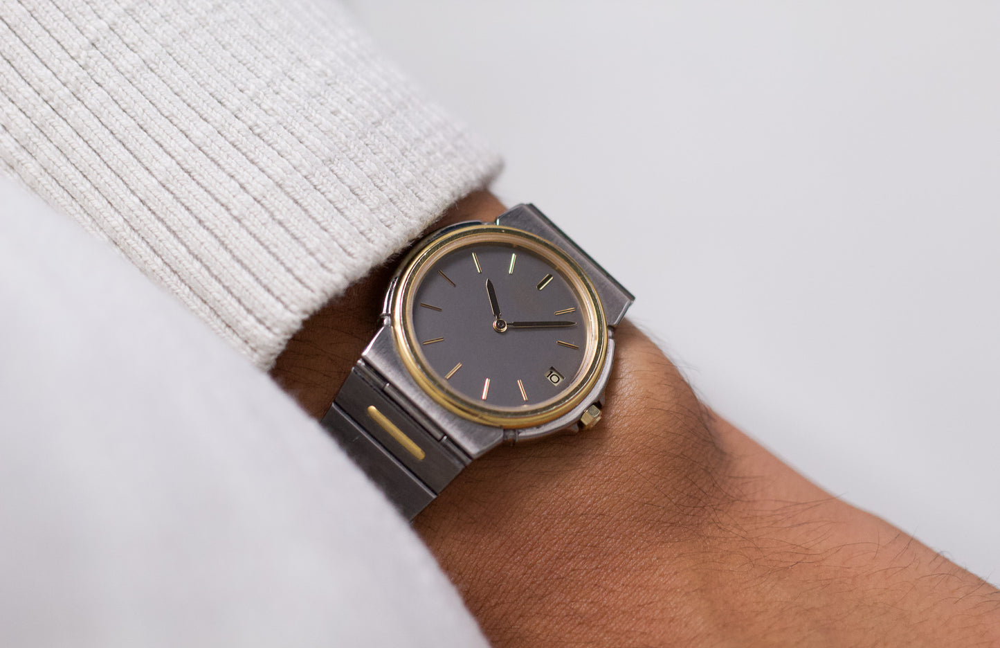 1984 Seiko Quartz Two Tone Deep Gray Dial Men's Wrist-Watch