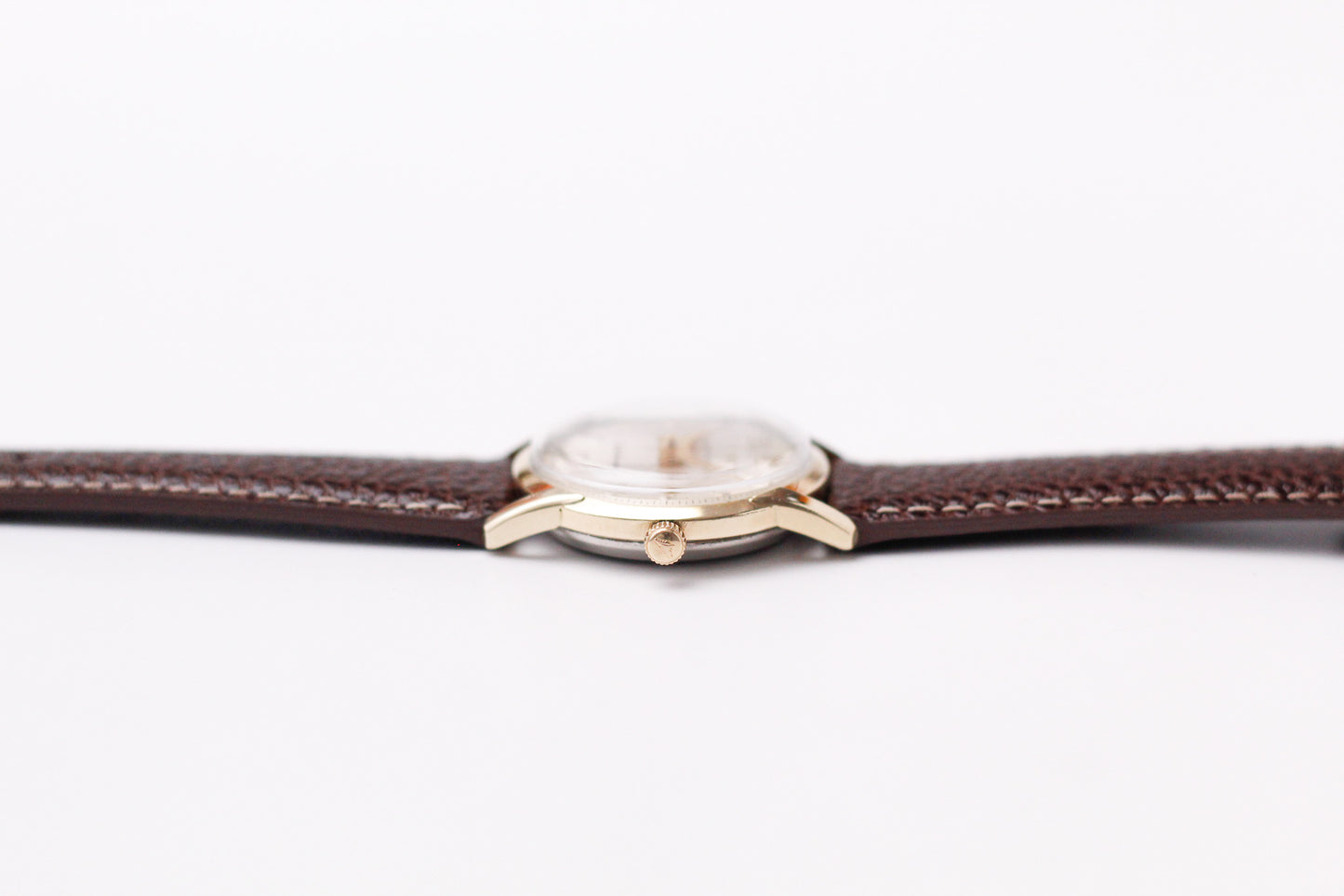 [Serviced] 1960s Longines-Wittnauer Automatic Champagne Sunburst Dial Men's Wrist-Watch