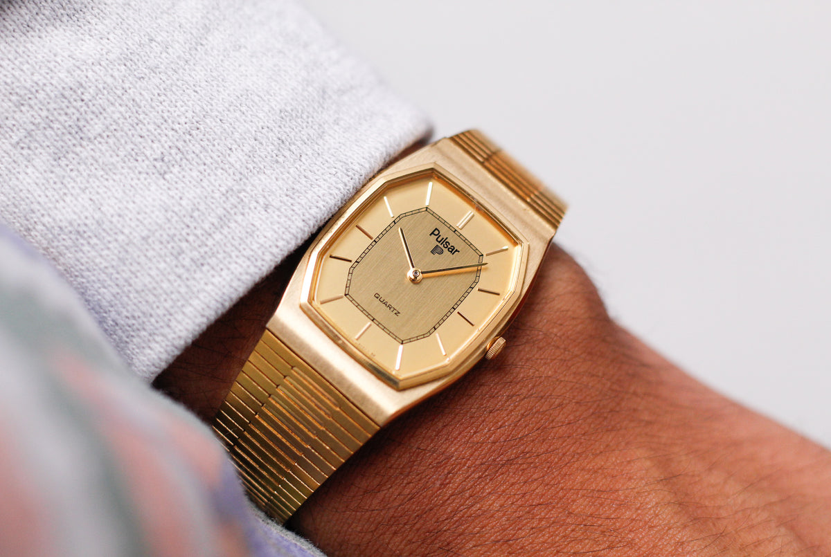 1983 Pulsar Quartz Straight Grain Golden Dial Men's Wrist Watch