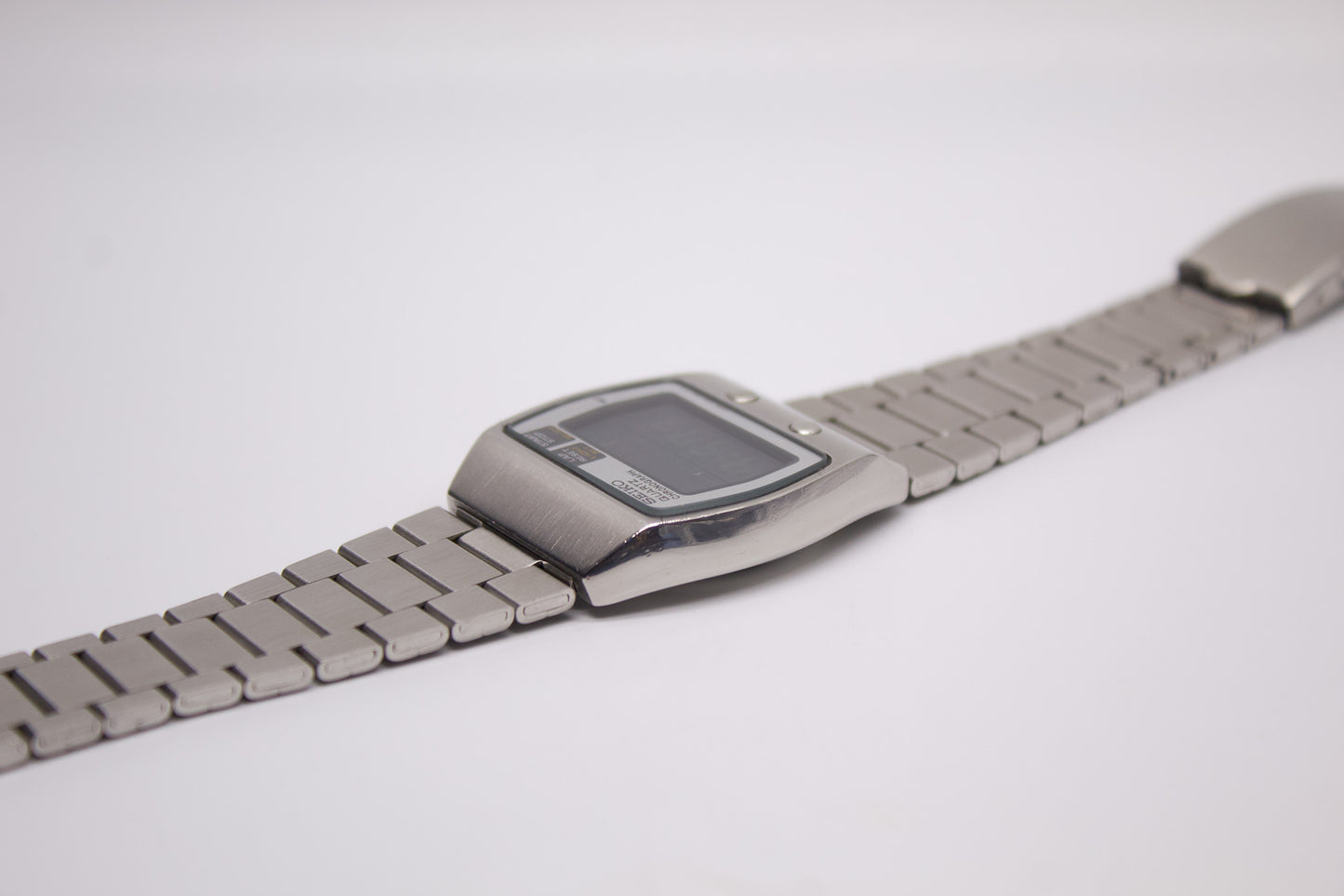 1977 Seiko Quartz Digital Chronograph Day-Date Men's Wrist-Watch