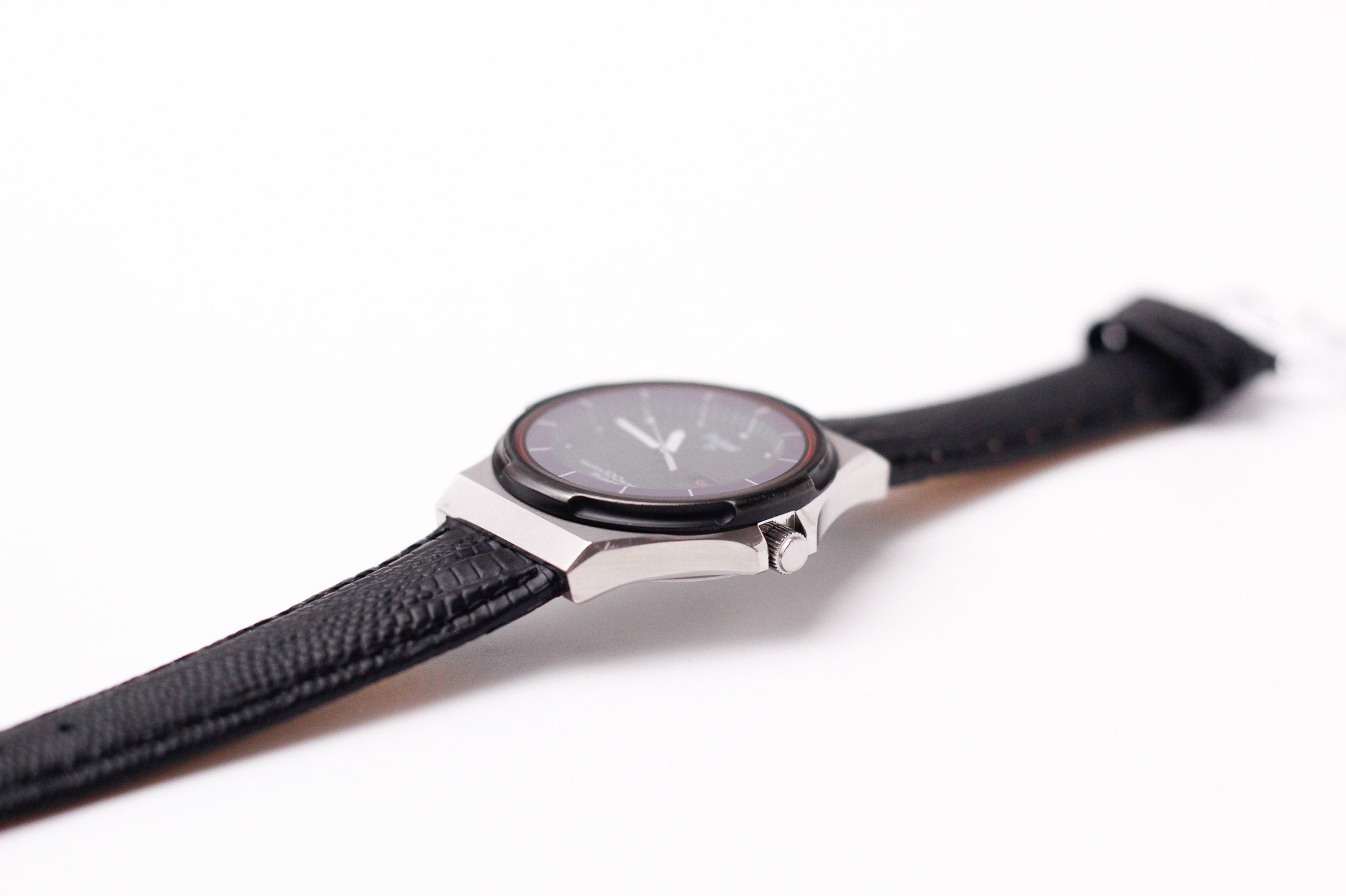 1984 Pulsar Solar-Quartz Deep Gray 'Graph' Dial Men's Wrist-Watch