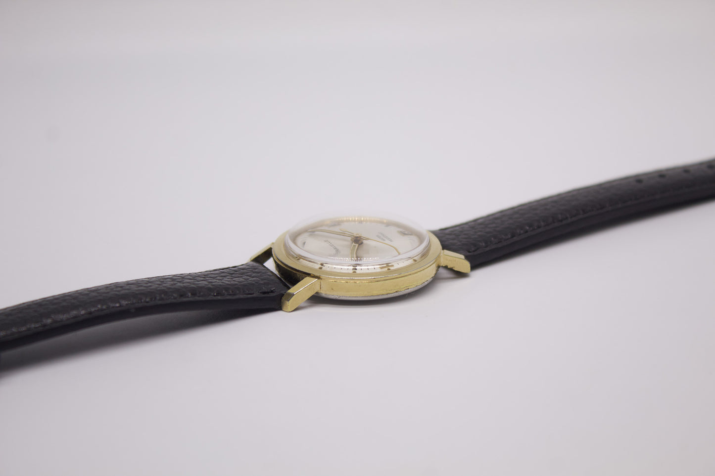 [Serviced] 1960s Caravelle Aged Silver Sunburst Dial Men's Wrist-Watch