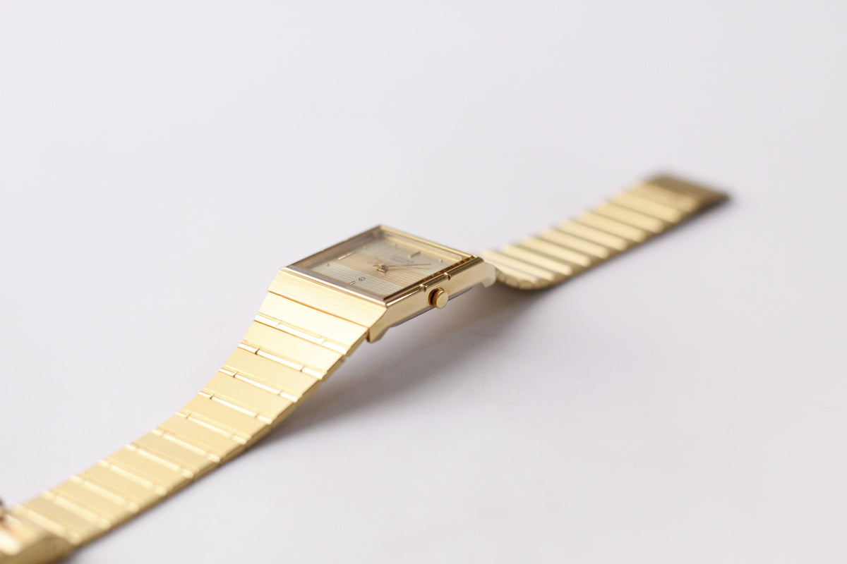 [Near Mint] 1995 Citizen CQ Quartz Two Tone Golden Dial Men's Wrist-Watch