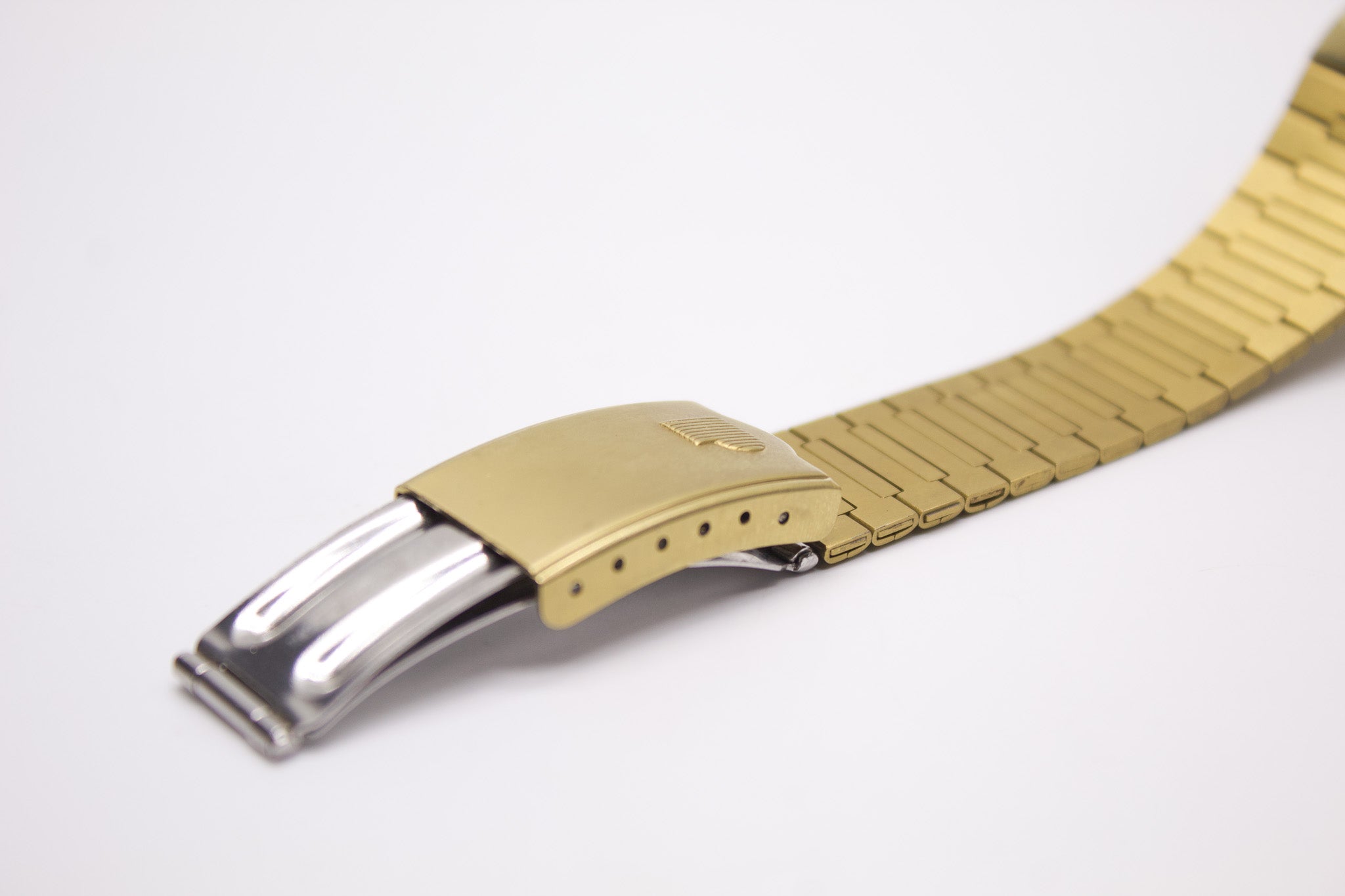 1996 Pulsar Quartz Inky Black Dial Men's Wrist-Watch – Mecalco & Co.