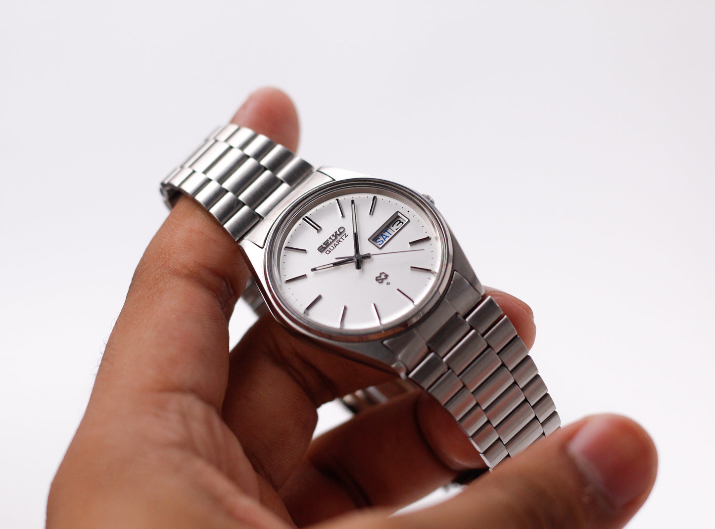 1979 Seiko SQ Straight Grain Silver Dial Men's Wrist-Watch