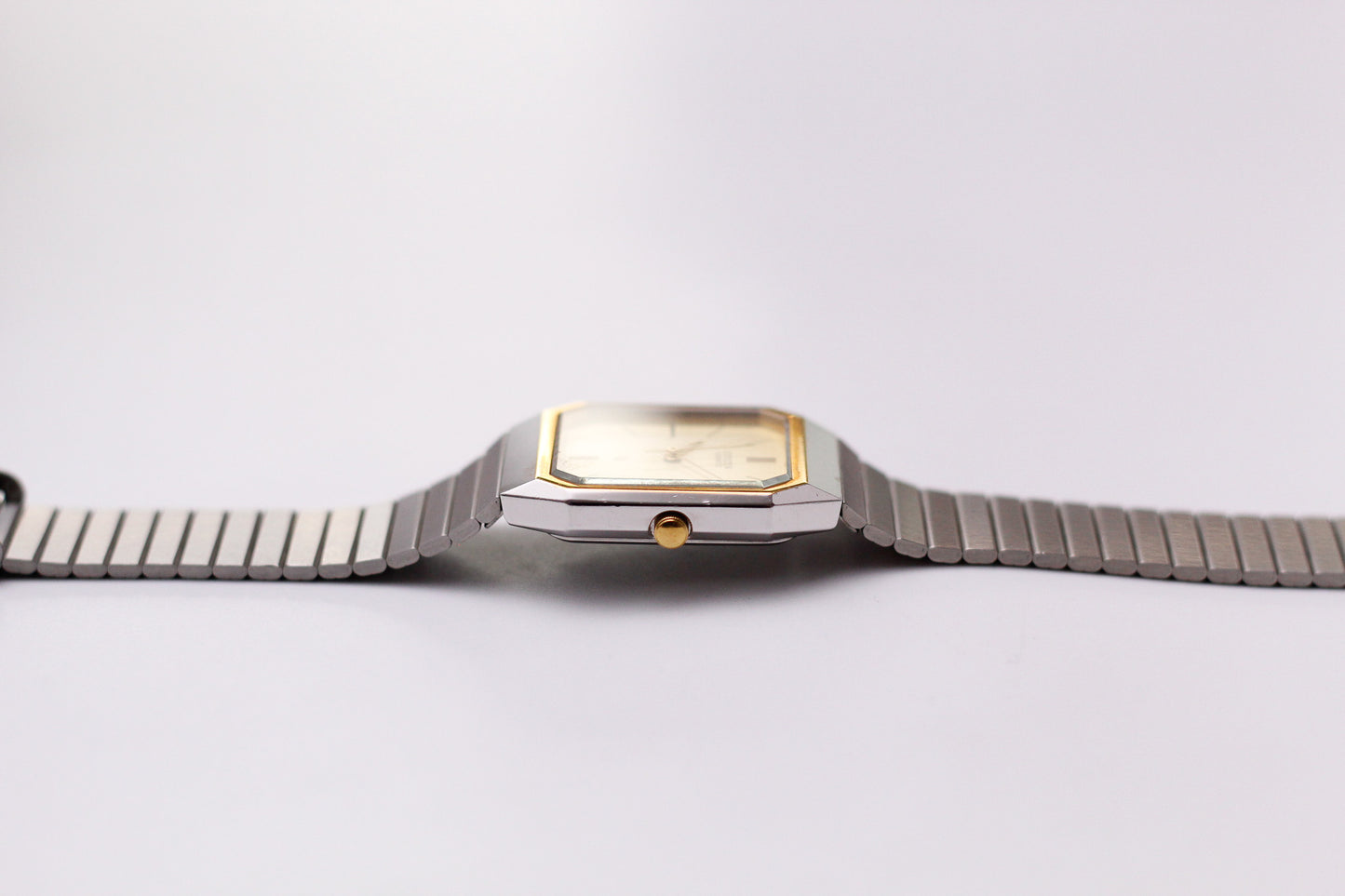 1995 Citizen Quartz Straight Grain Golden Dial Two Tone Men's Wrist-Watch