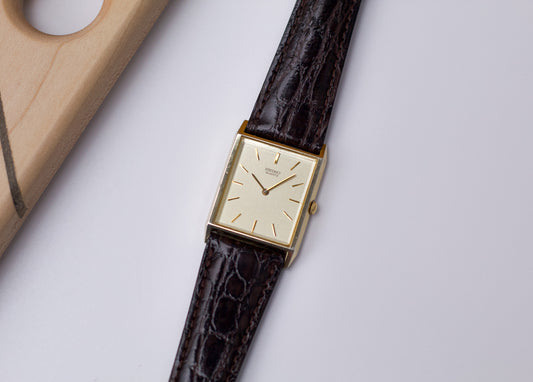 1982 Seiko Quartz Pale Golden Tank Men's Wrist-Watch