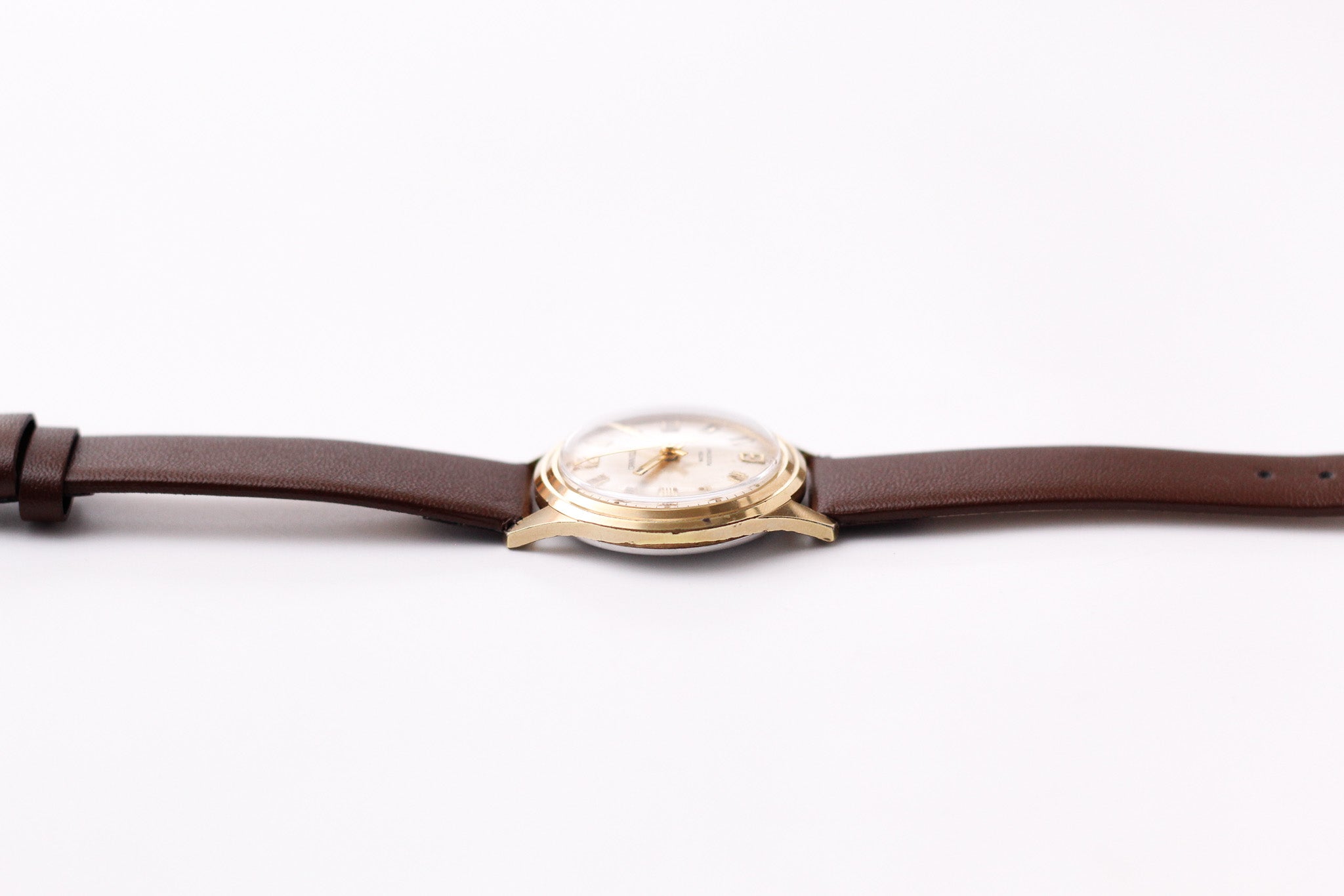 Serviced] 1972 Caravelle Mechanical Silver Sunburst Dial Men's
