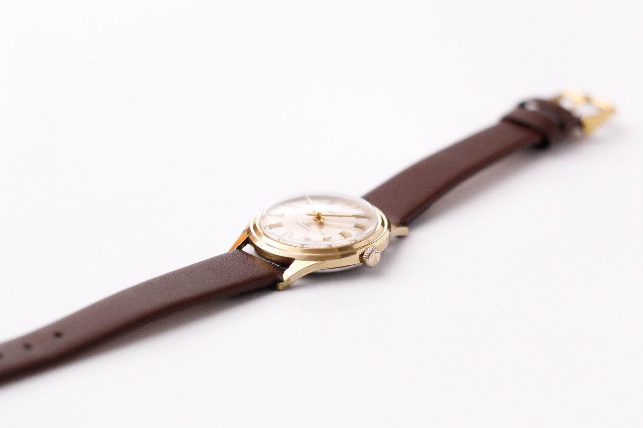Serviced] 1972 Caravelle Mechanical Silver Sunburst Dial Men's