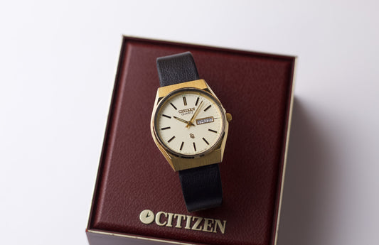 1993 Citizen Quartz Pale Golden Dial Men's Wrist-Watch W/Box & Papers
