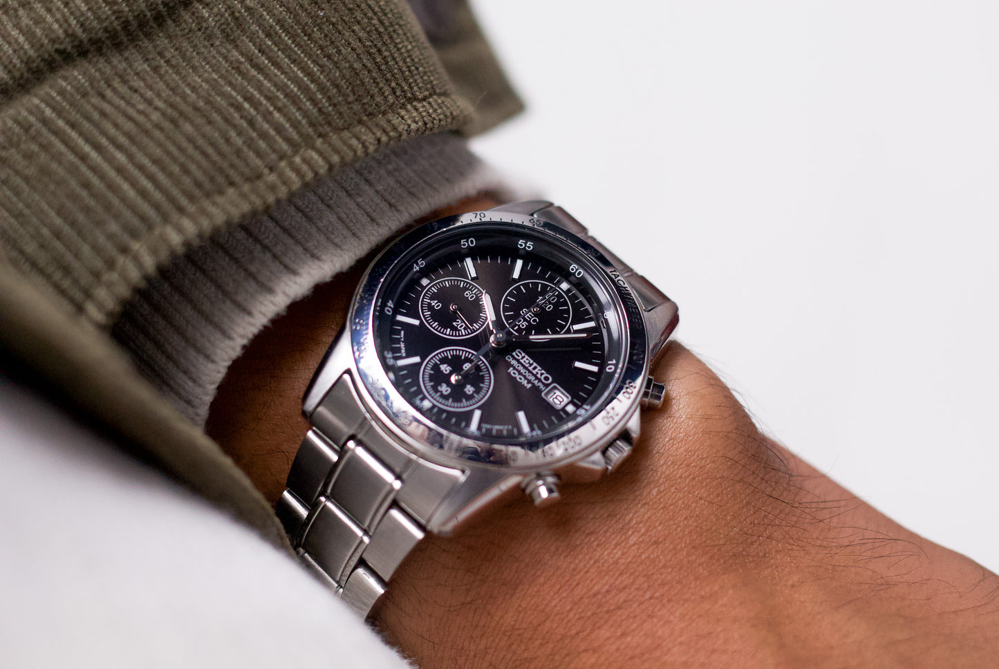 2000s Seiko Quartz Black-Sunburst Chronograph Men's Watch
