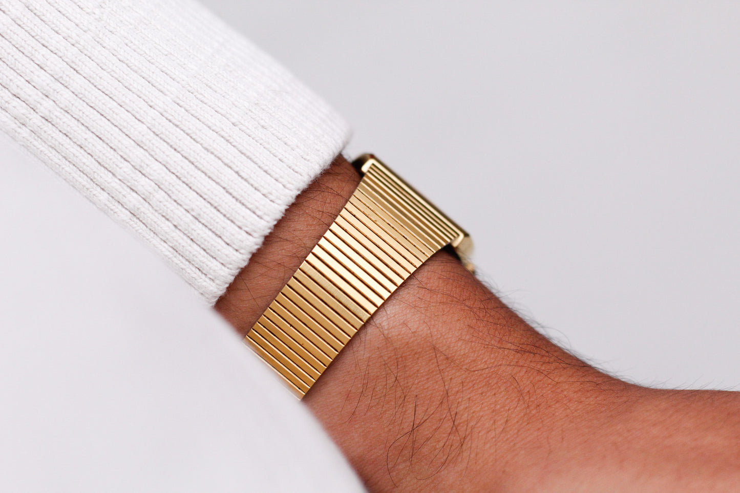 1981 Seiko Quartz Straight Grain Golden Gem Dial Men's Wrist-Watch