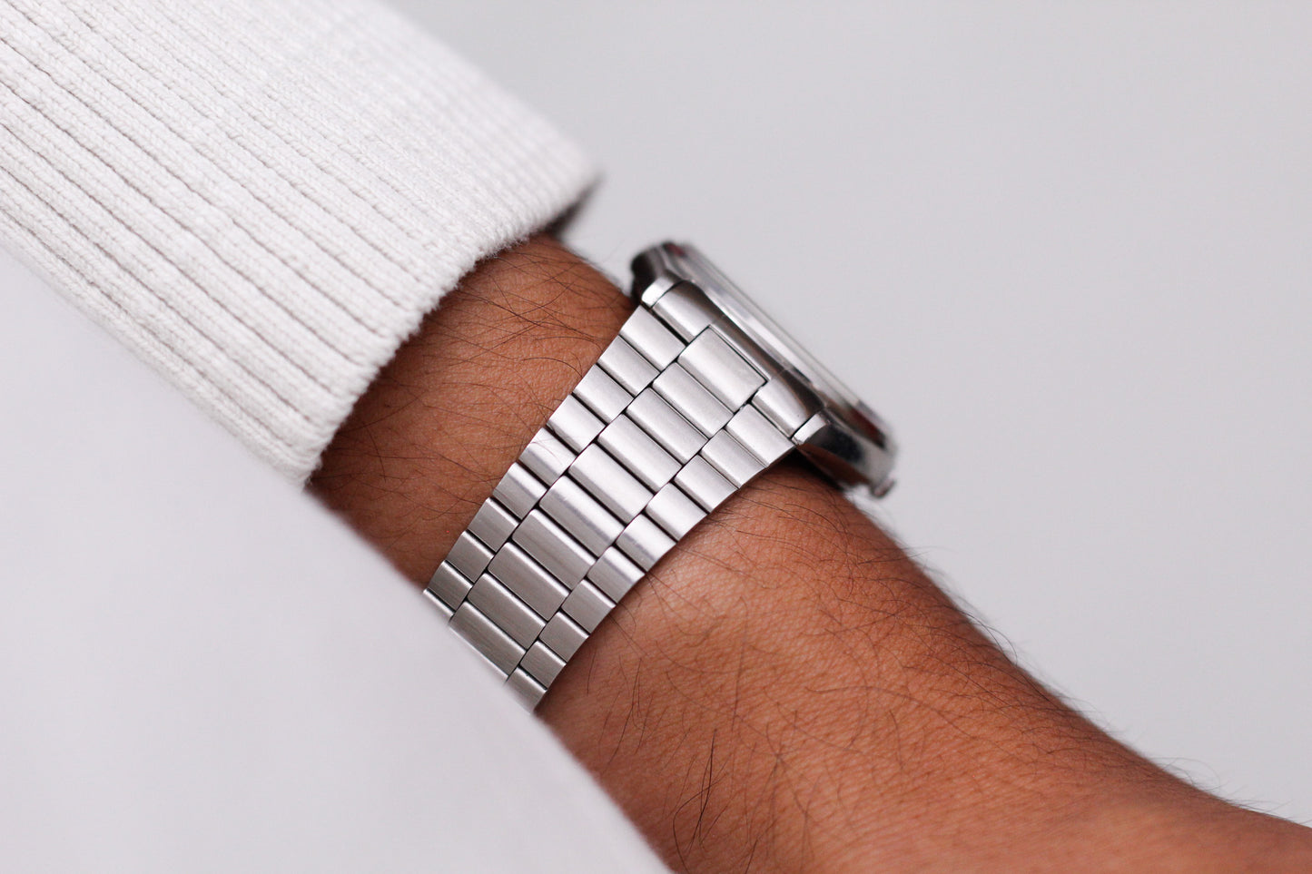 1979 Seiko SQ Straight Grain Silver Dial Men's Wrist-Watch