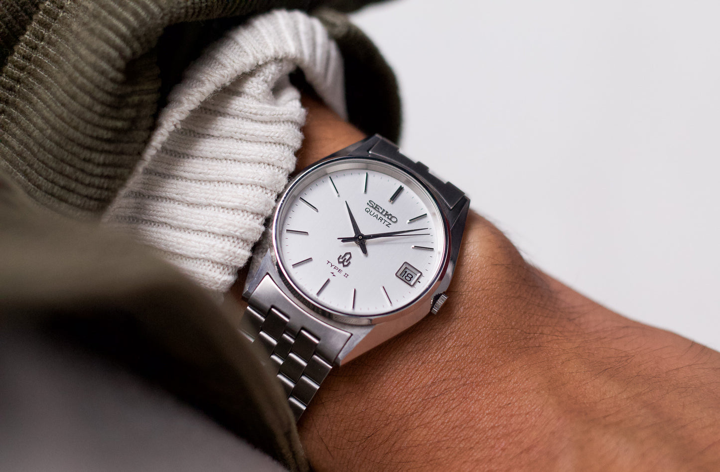 1980 Seiko Type II Straight Grain Silver Dial Men's Wrist-Watch