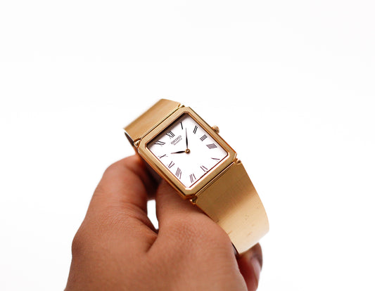 1985 Seiko Quartz White Roman Dial Golden Tank Men's Wrist-Watch W/Box