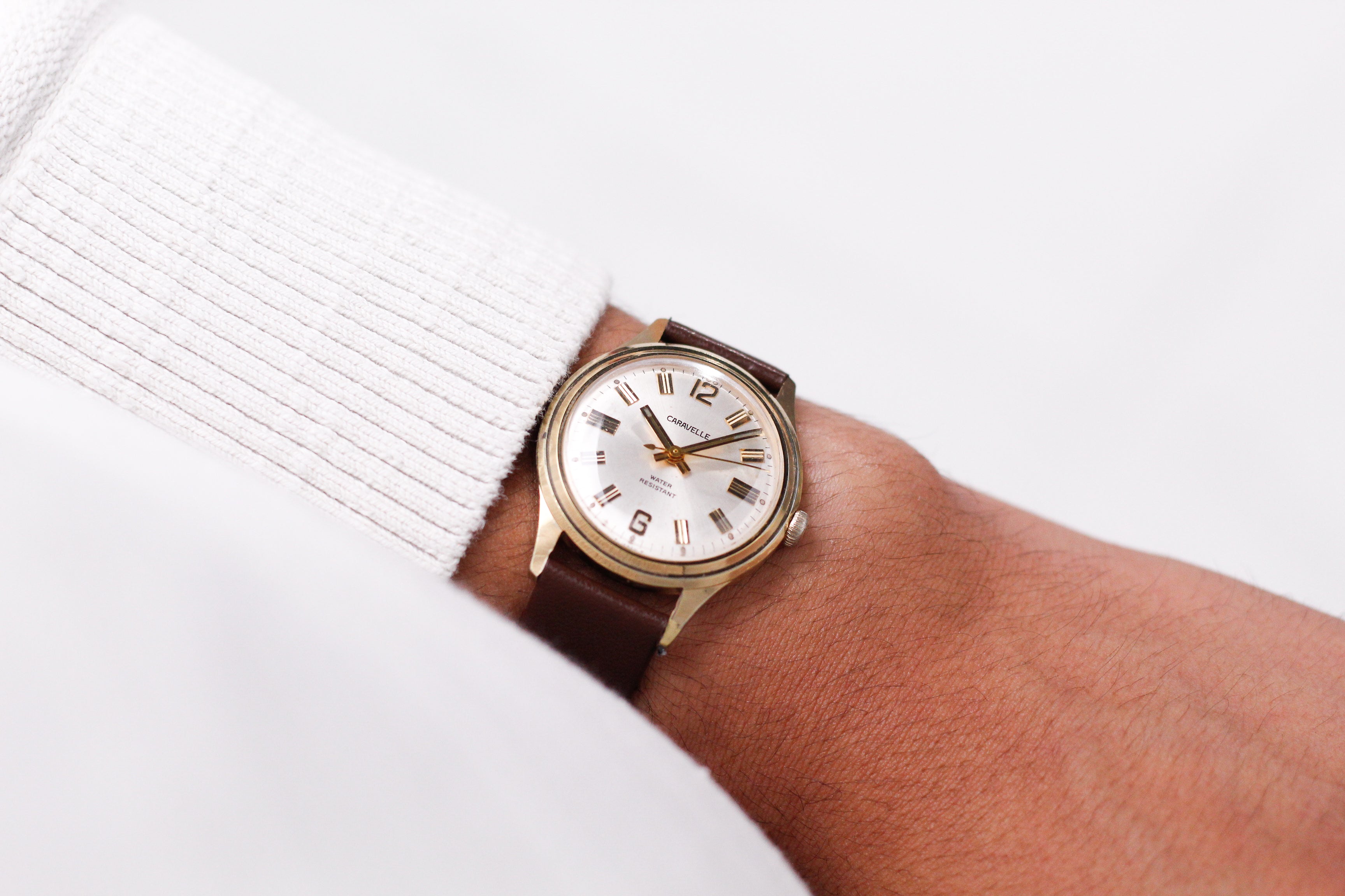 2021年 アヴァローキテーシュヴァラ 銅メダル 45mm Serviced] 1972 Caravelle Mechanical Silver Sunburst Dial Men's