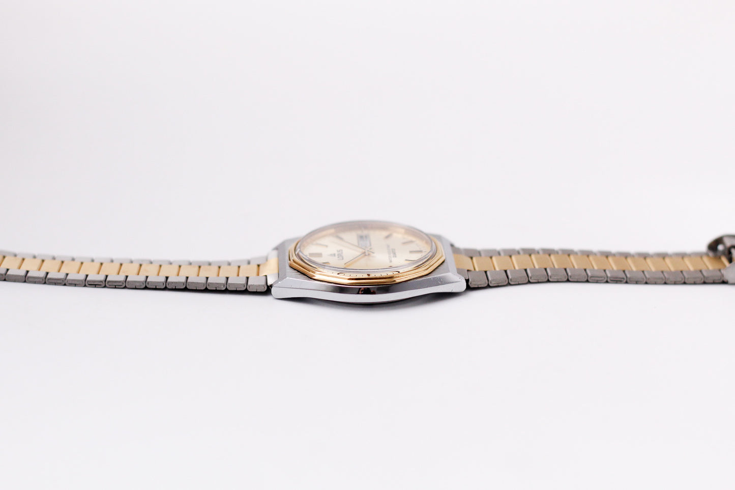 1990s Lorus Quartz Champagne Sunburst Dial Two Tone Case Men's Wrist-Watch