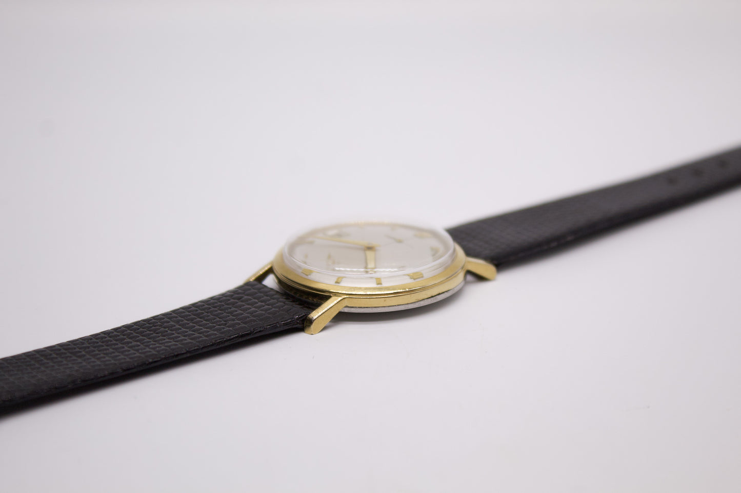[Serviced] 1958 Bulova Mechanical 'Baby Calatrava' Cream White Dial Men's Wrist-Watch