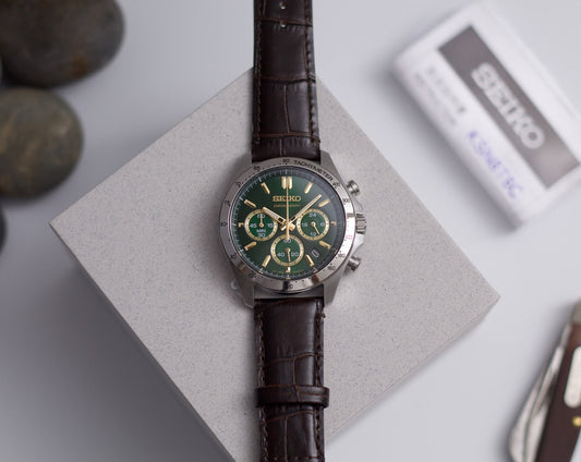 2014 Seiko Emerald Green 'Chrono Alpinist' Men's Wrist-Watch W/Box & Papers