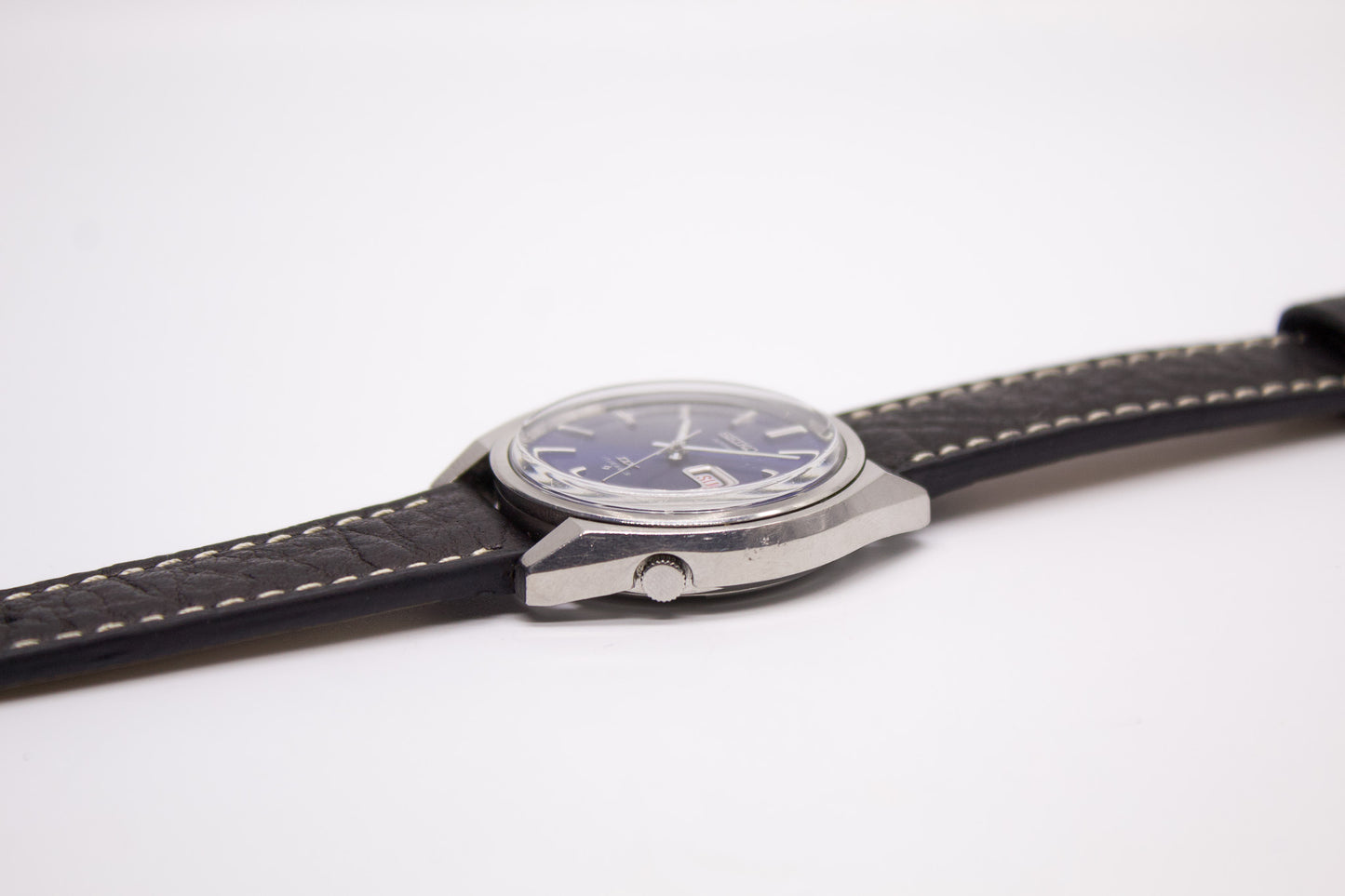 [Serviced] 1975 Seiko DX Automatic Marine Blue Sunburst Dial Men's Wrist-Watch