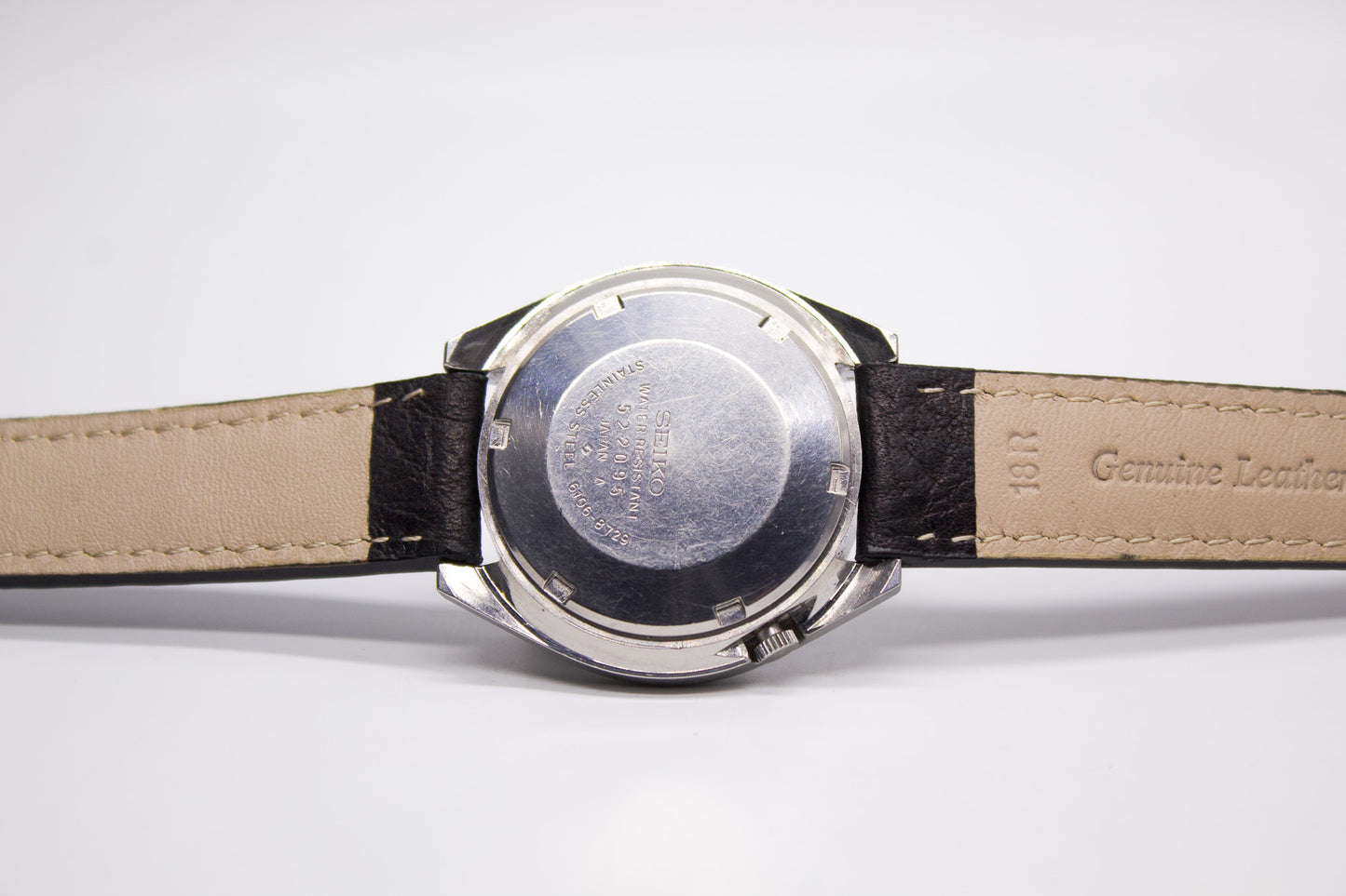 [Serviced] 1975 Seiko DX Automatic Marine Blue Sunburst Dial Men's Wrist-Watch