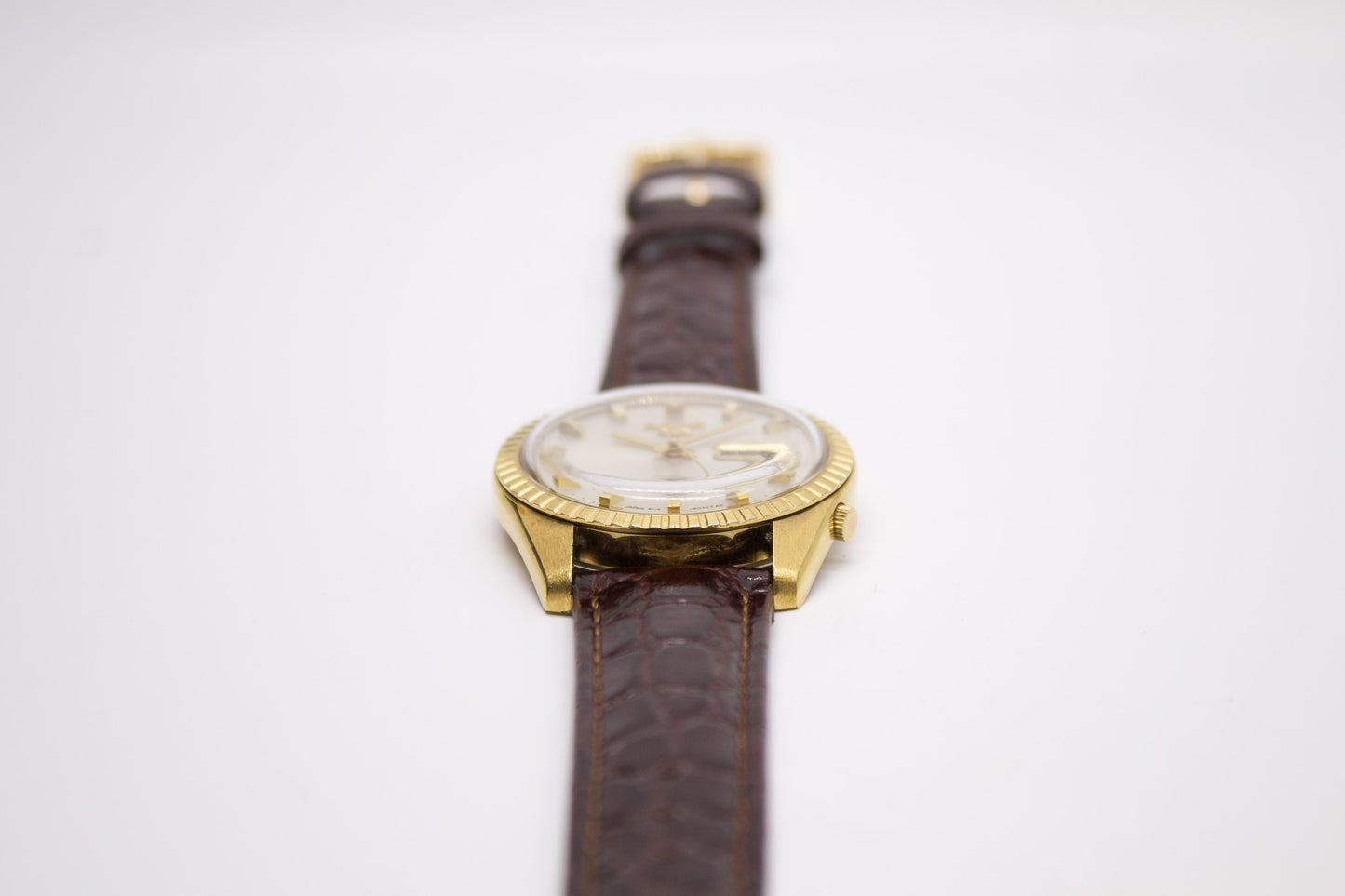 1969 Seiko 5 Automatic Silver Sunburst Dial Fluted Men's Wrist-Watch