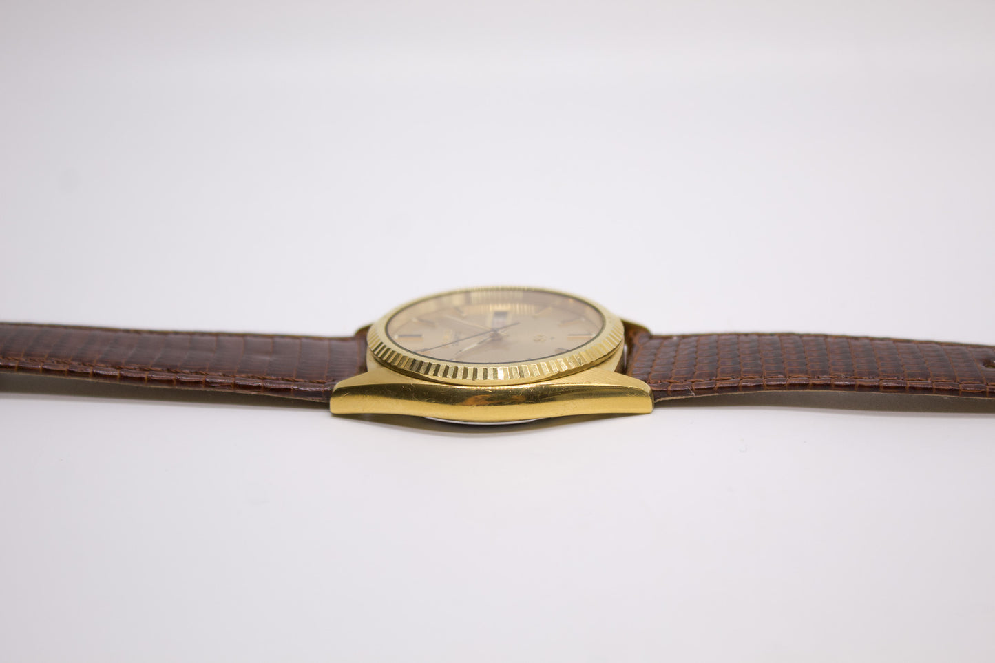1980 Seiko Quartz 'Baby Day-Date' Golden Sunburst Dial Men's Wrist-Watch