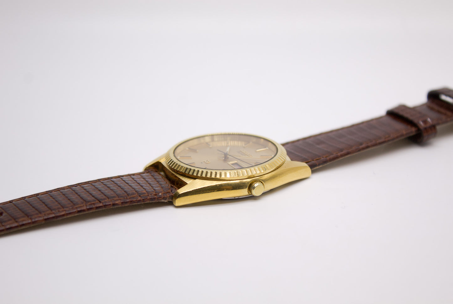 1980 Seiko Quartz 'Baby Day-Date' Golden Sunburst Dial Men's Wrist-Watch