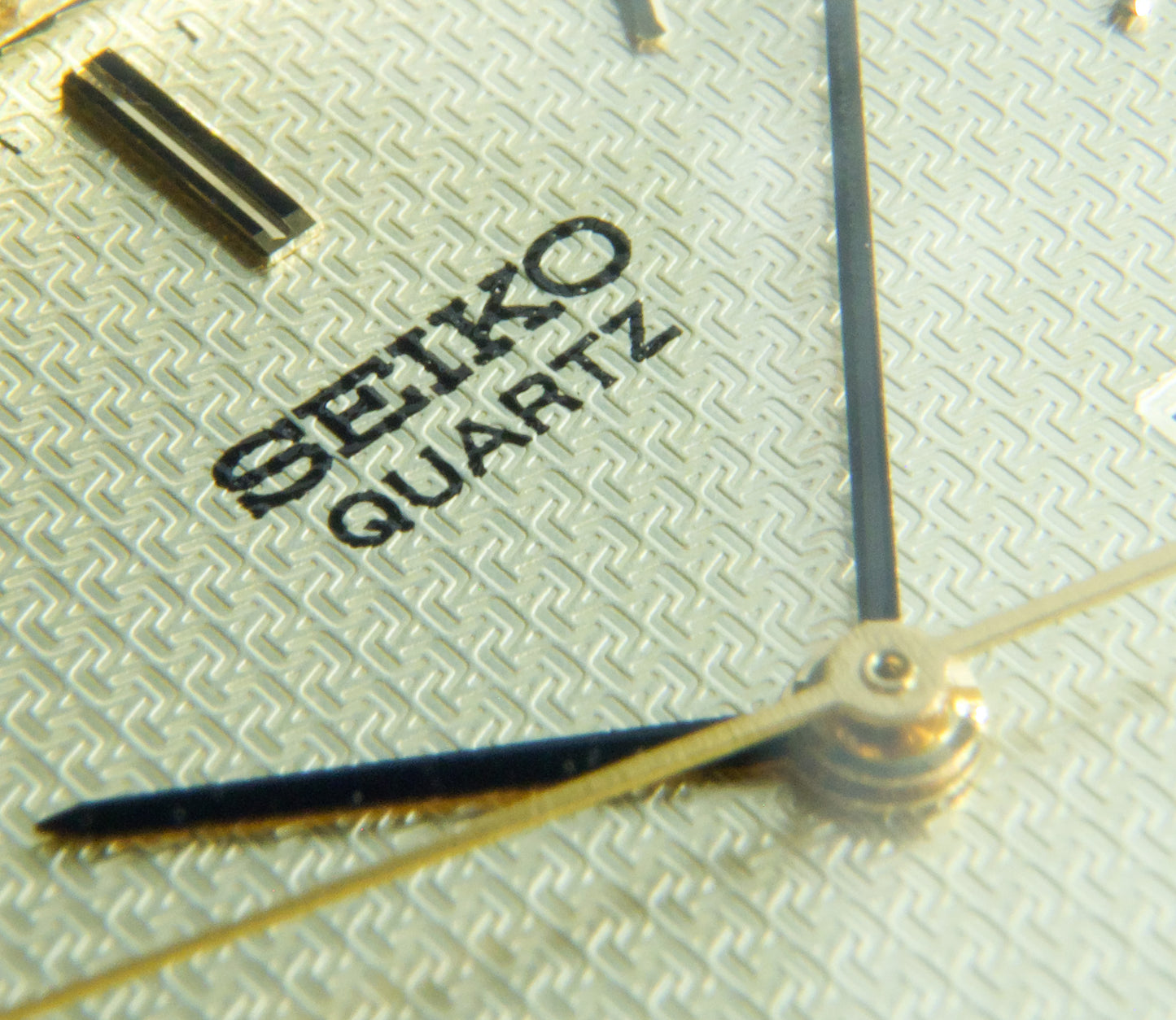 1981 Seiko Quartz Two Tone Champagne Dial Men's Wrist-Watch