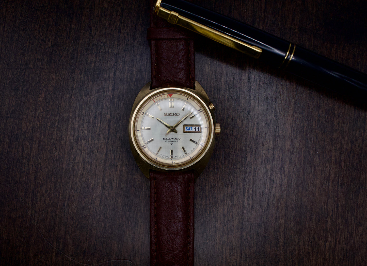 Vintage 1975 Gold-toned Seiko Bell-Matic